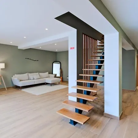 Lovely Fully Equipped Near Subway N12 Apartamento *