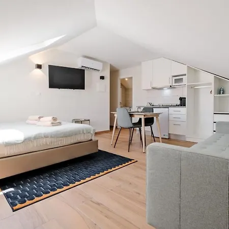 Lovely Fully Equipped Near Subway N12 Lisbon