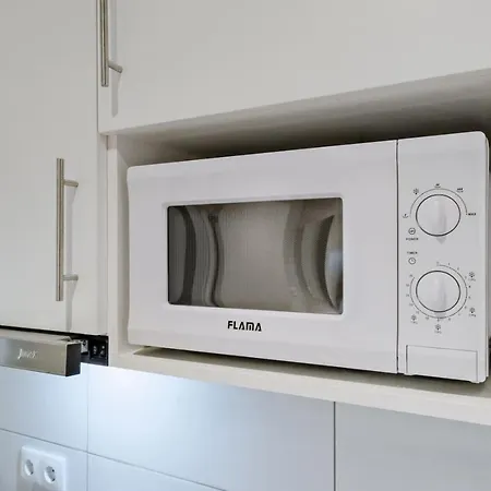 Lovely Fully Equipped Near Subway N12 Lejlighed *